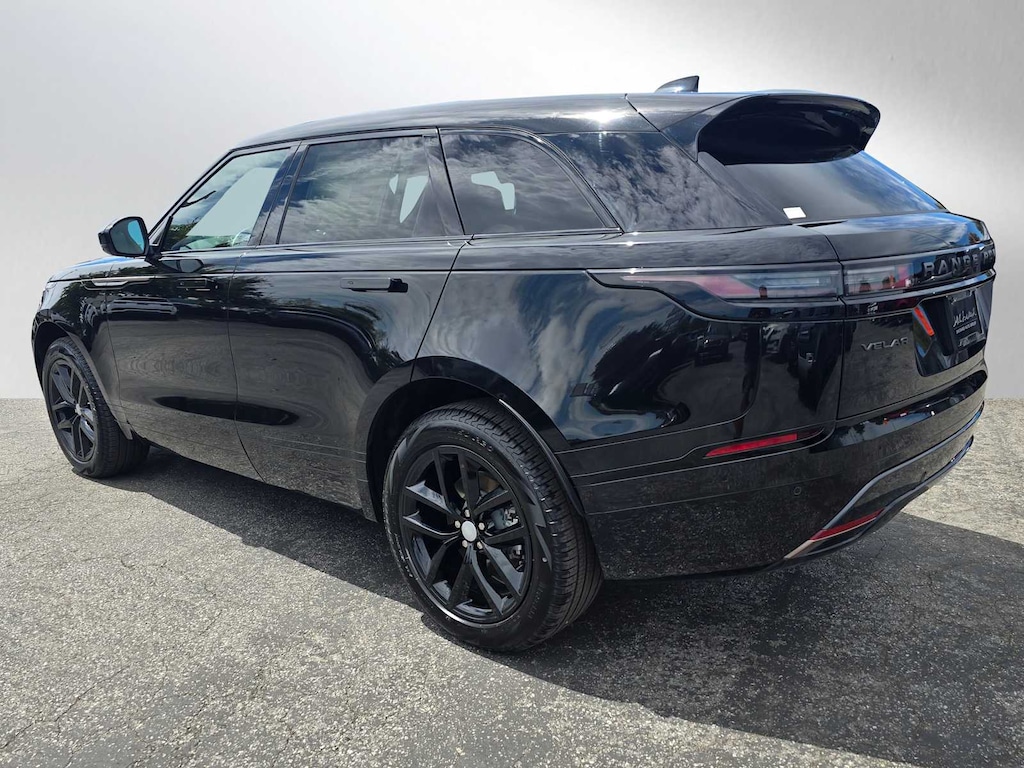 New 2025 Land Rover Range Rover Velar Dynamic SE P250