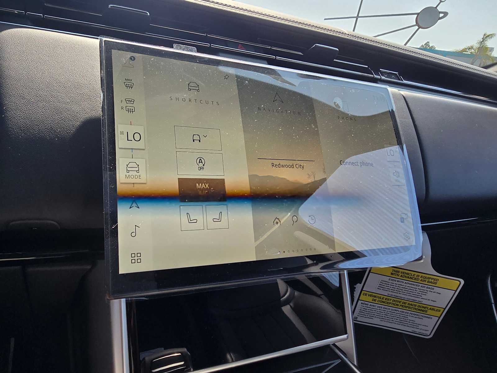 2025 Land Rover Range Rover SE - Photo 28