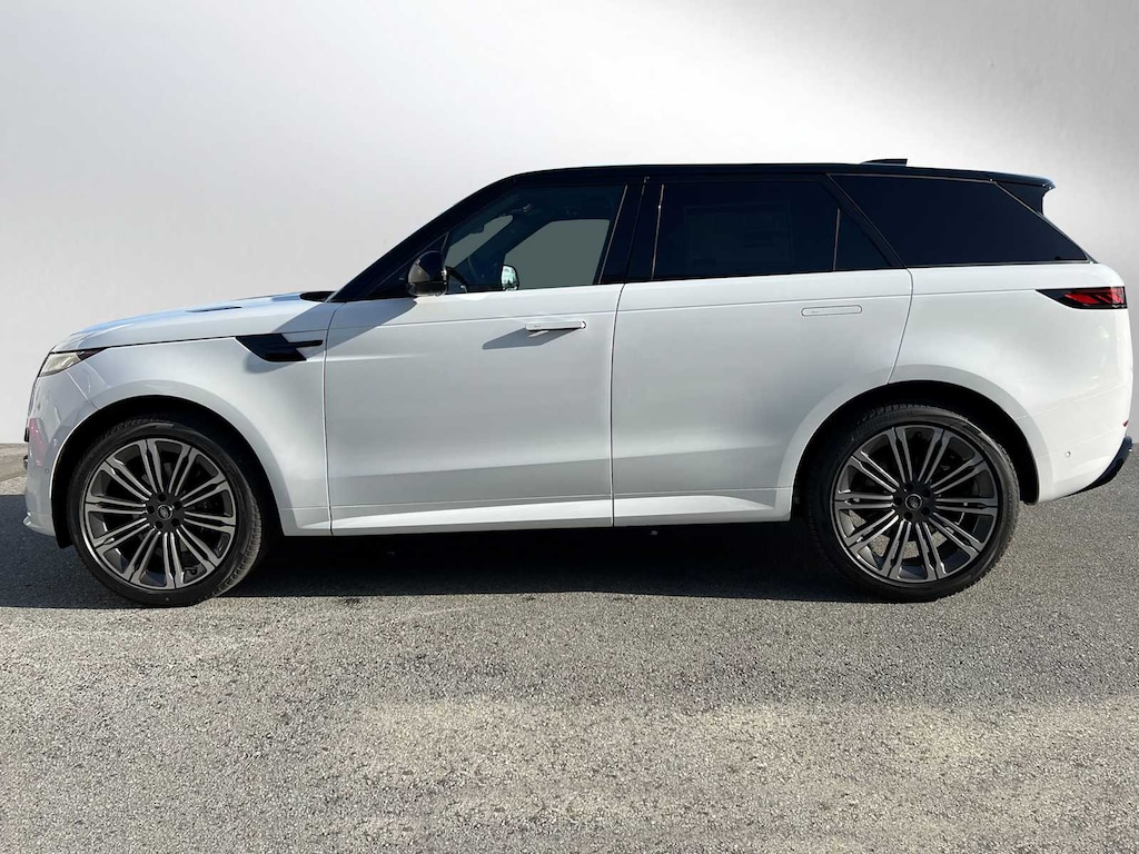 Used 2024 Land Rover Range Rover Sport Dynamic SE SUV