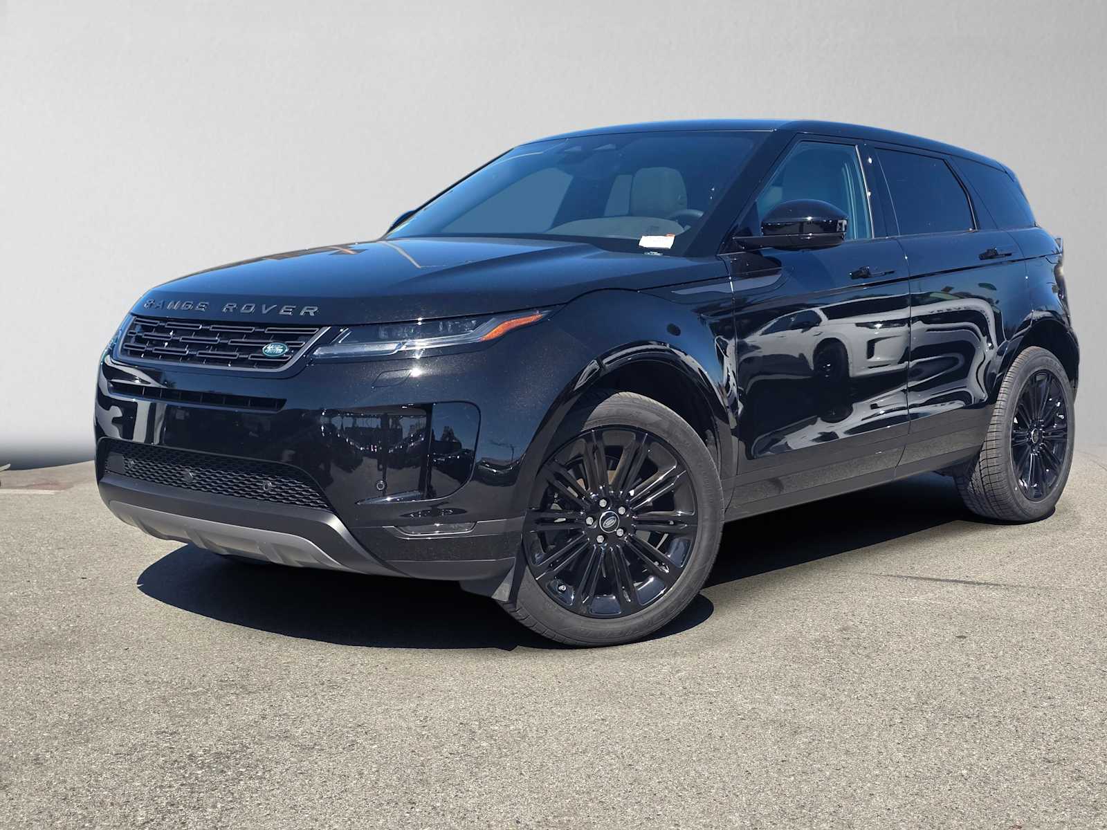 2026 Land Rover Range Rover Evoque