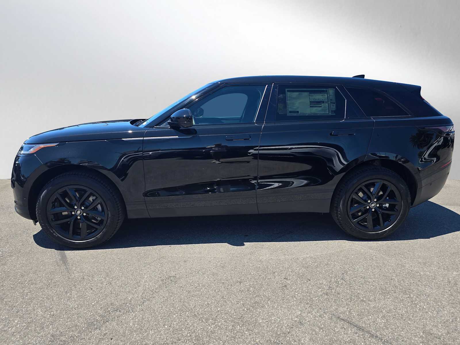 2026 Land Rover Range Rover Velar S photo 2