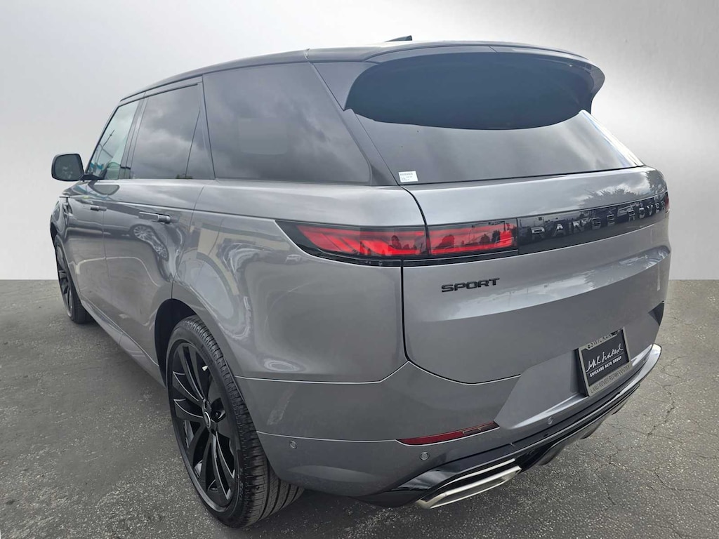 New 2025 Land Rover Range Rover Sport Dynamic SE