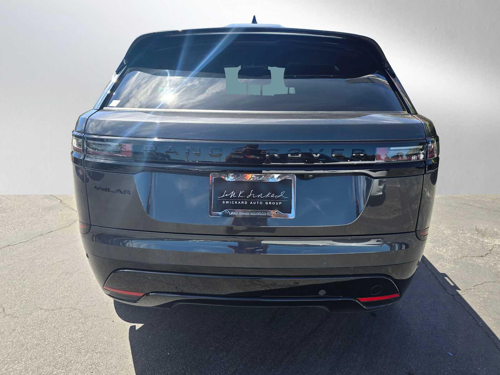 2025 Land Rover Range Rover Velar SE photo 4