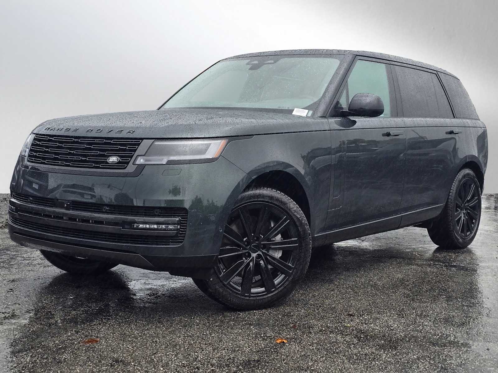 2026 Land Rover Range Rover SE LWB 7-Seats / V8