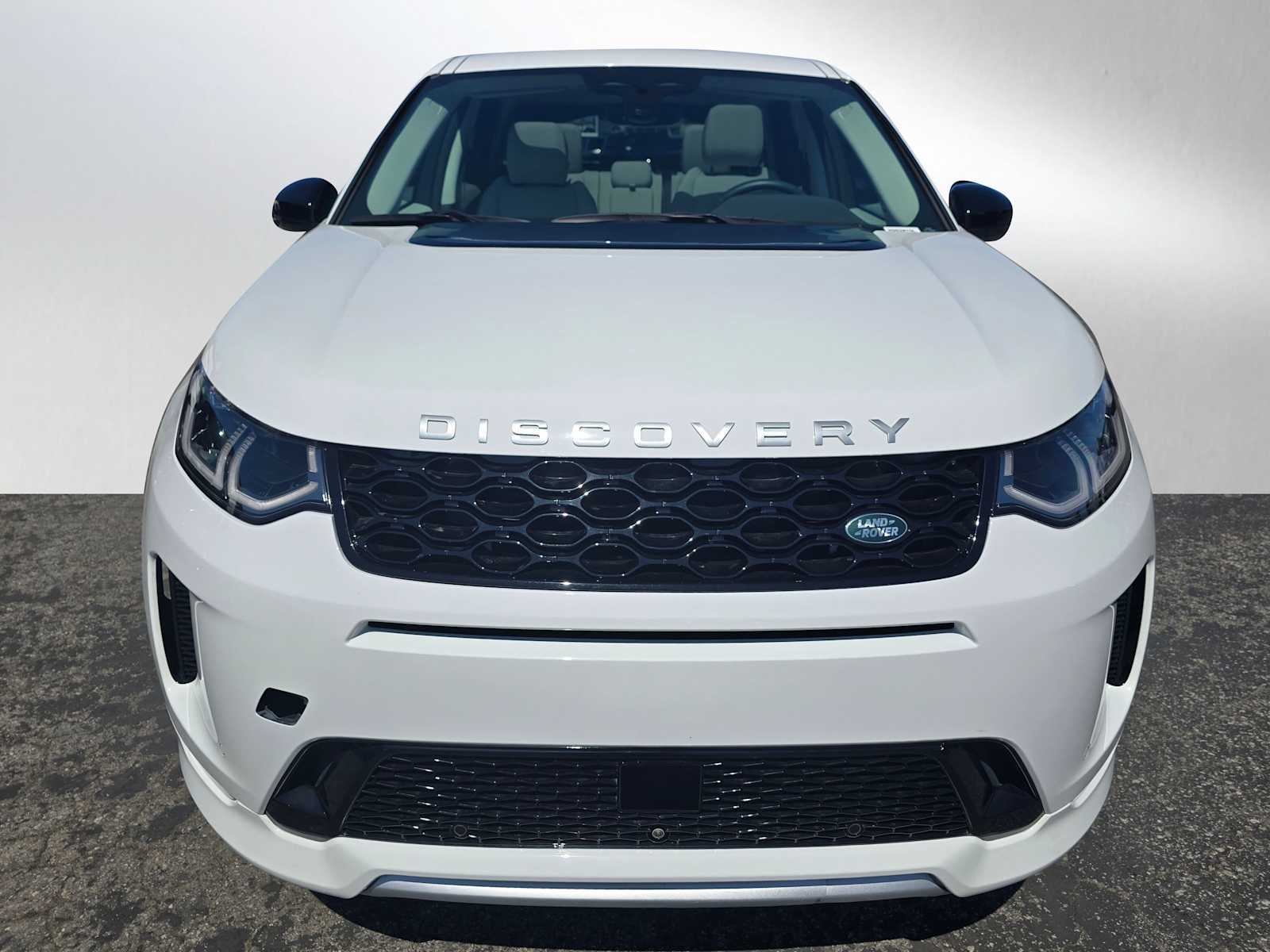 2024 Land Rover Discovery Sport S photo 2