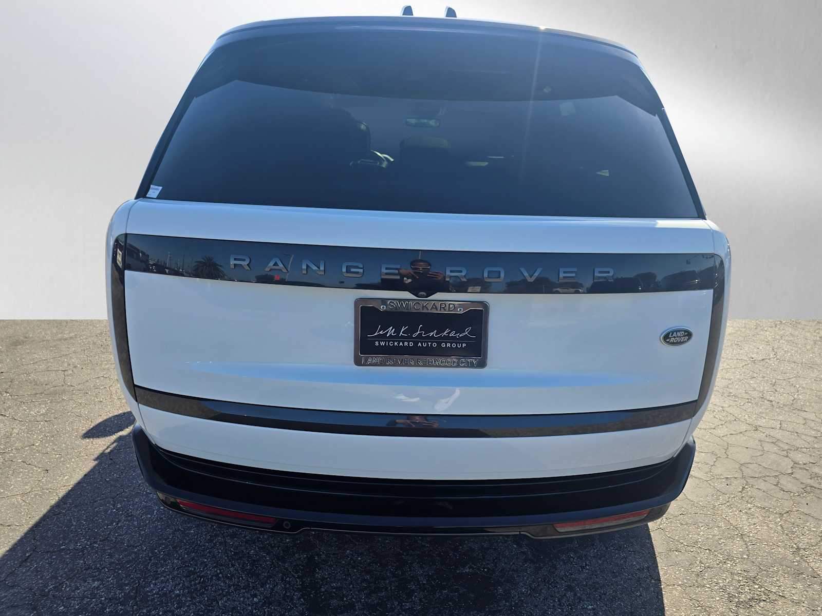 2022 Land Rover Range Rover SE photo 4