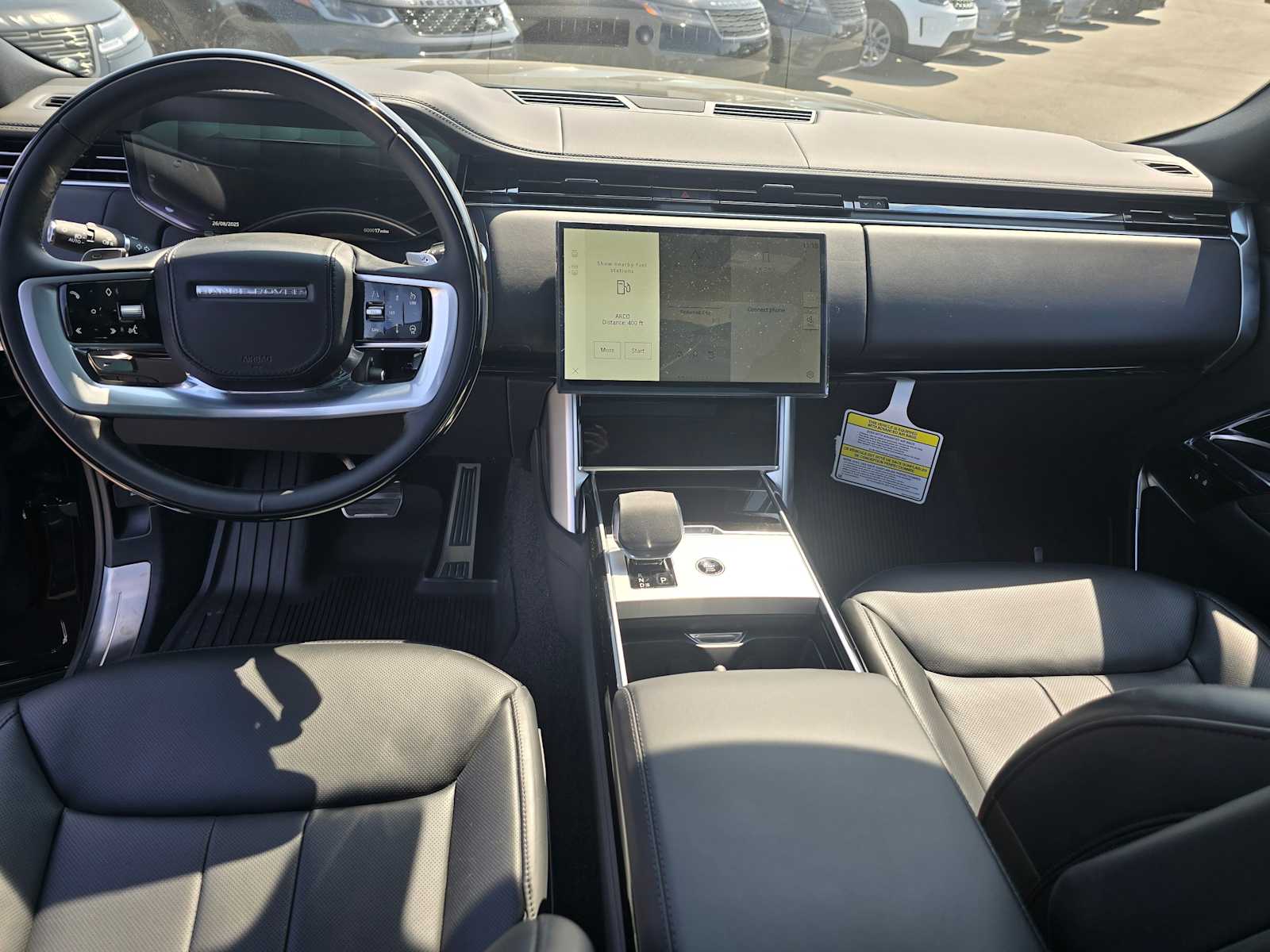 2025 Land Rover Range Rover SE - Photo 22