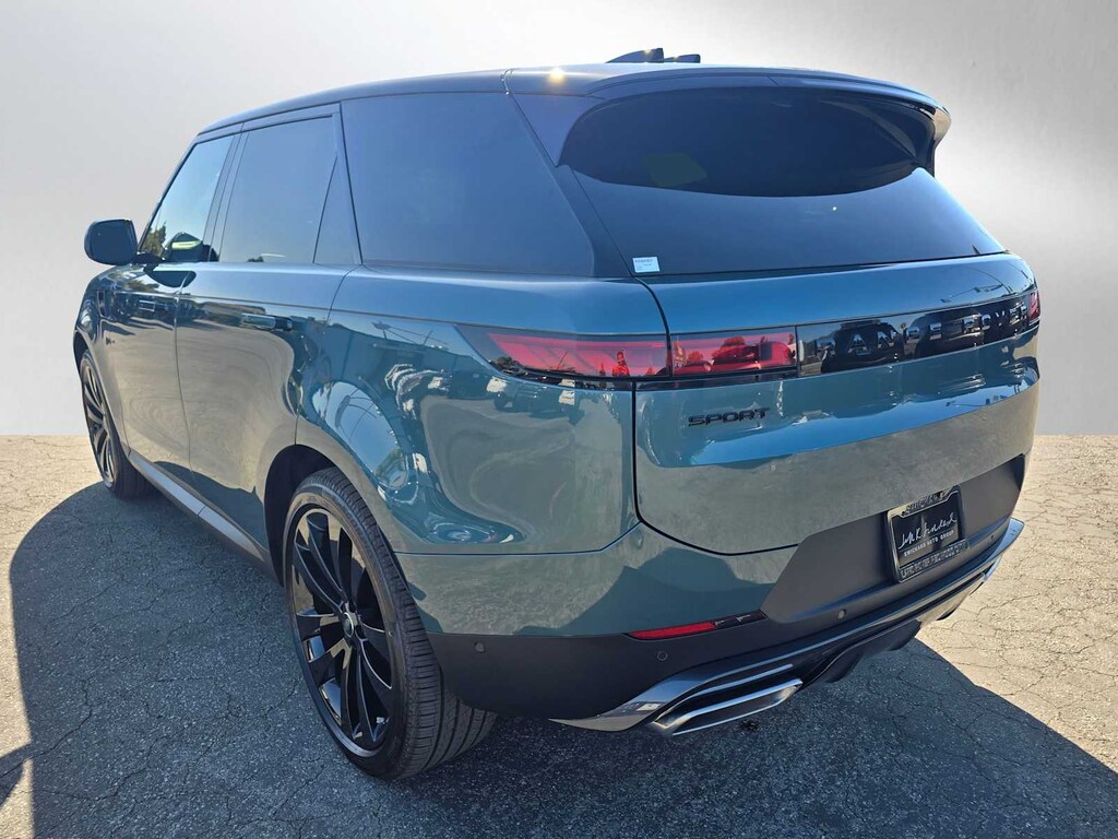 New 2025 Land Rover Range Rover Sport SE P360