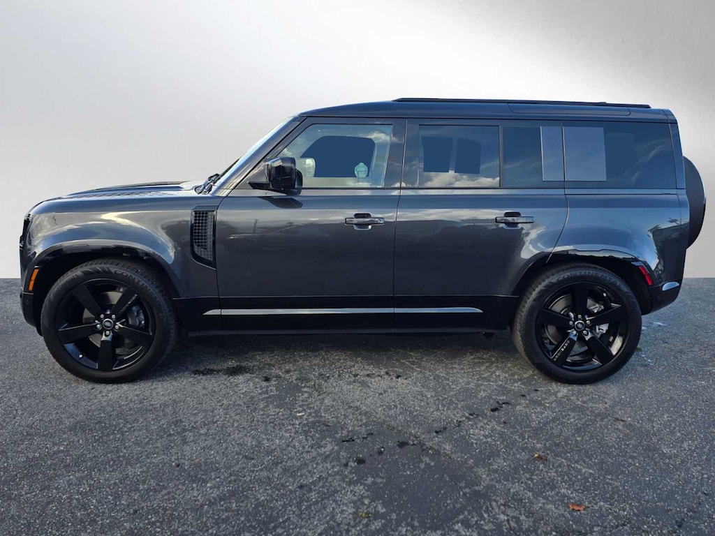 New 2025 Land Rover Defender 110 X-Dynamic SE SUV