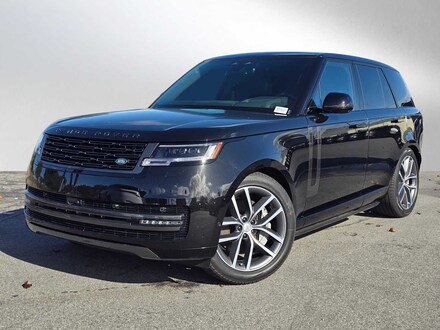2025 Land Rover Range Rover SE SUV