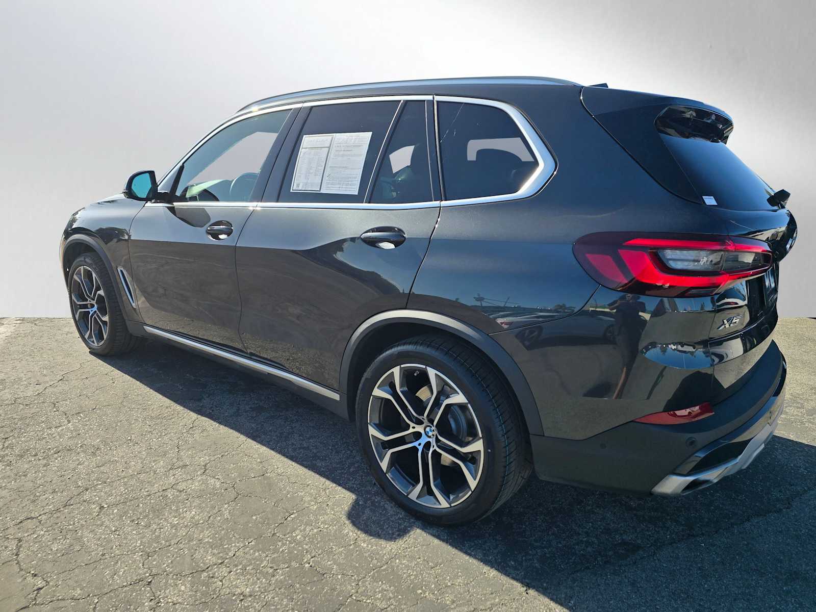 2023 Bmw X5 xDrive40i photo 2
