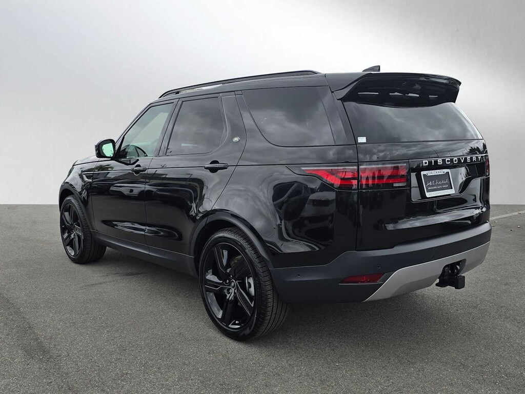 New 2025 Land Rover Discovery S SUV