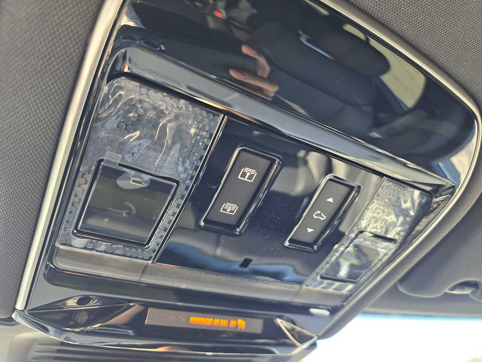 2025 Land Rover Range Rover SE - Photo 33