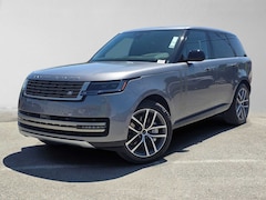 2026 Land Rover Range Rover SE SUV