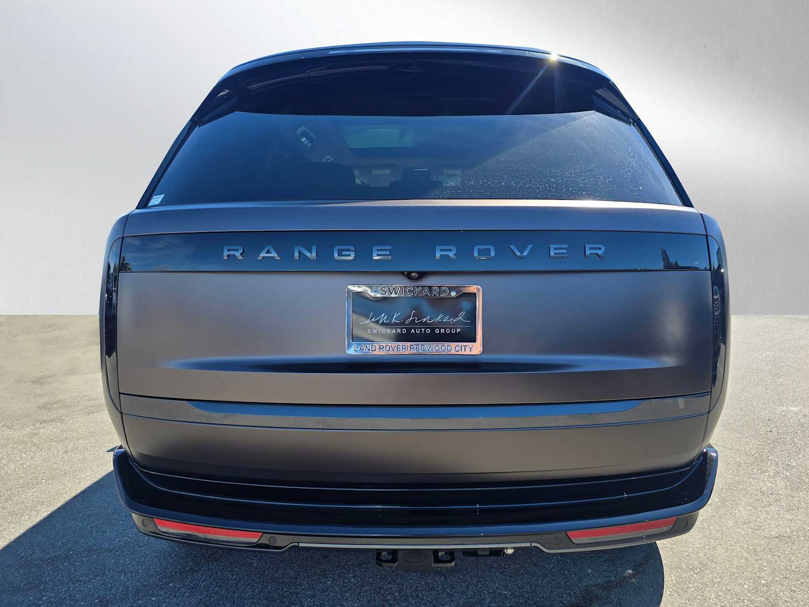 2025 Land Rover Range Rover Autobiography photo 4