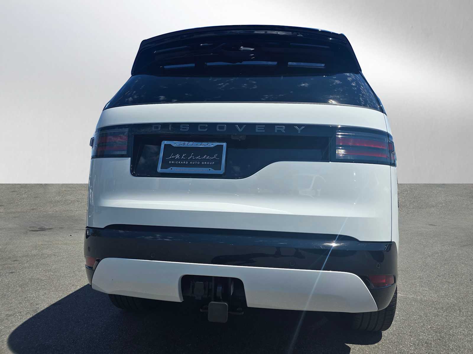 2025 Land Rover Discovery SE photo 4
