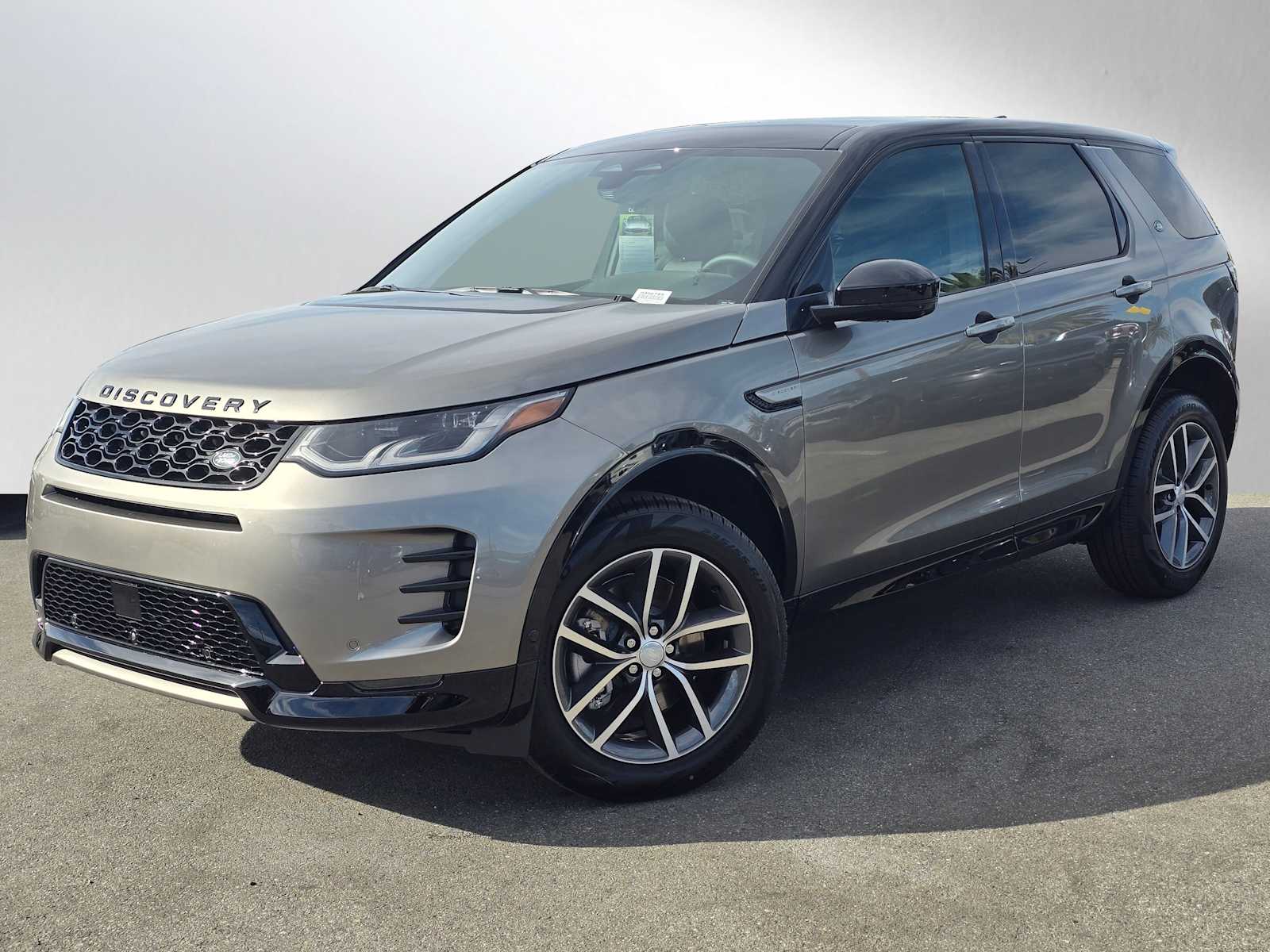 2025 Land Rover Discovery Sport Dynamic SE