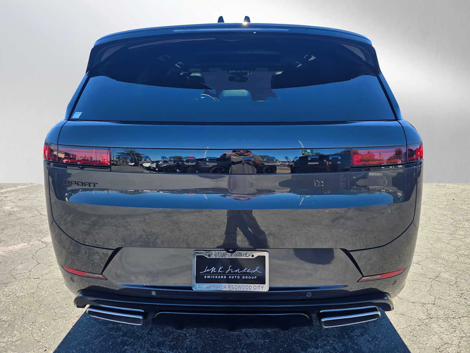 2025 Land Rover Range Rover Sport P400 Dynamic SE photo 4