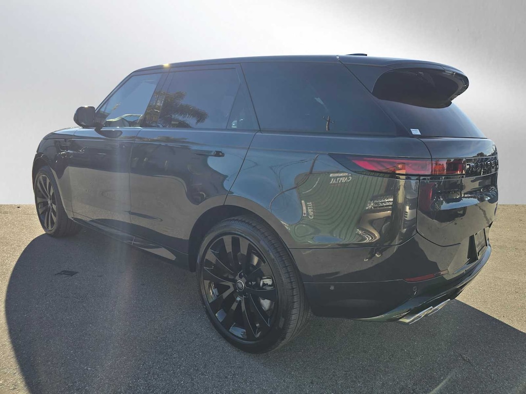 New 2025 Land Rover Range Rover Sport Dynamic SE SUV