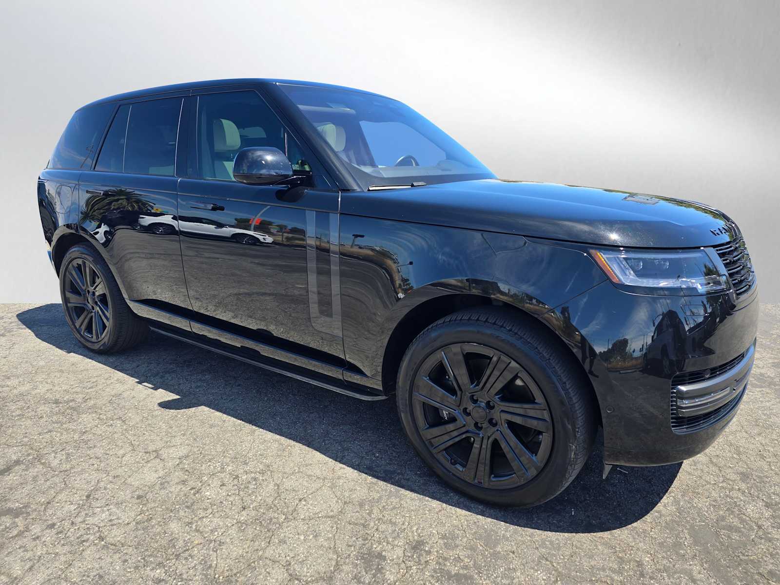 2023 Land Rover Range Rover P530 SE