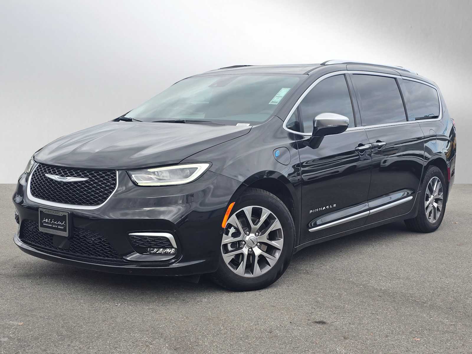 2023 Chrysler Pacifica Hybrid Pinnacle