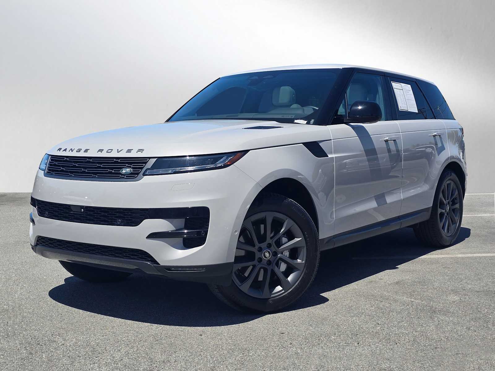 2025 Land Rover Range Rover Sport P360 S MHEV's photo