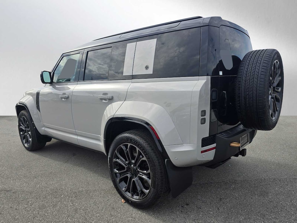 New 2026 Land Rover Defender 110 Octa SUV