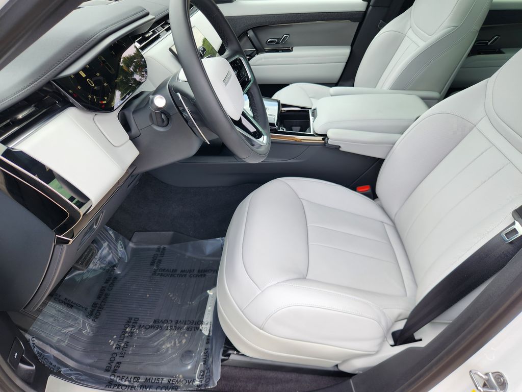2026 Land Rover Range Rover Sport SE - Photo 9