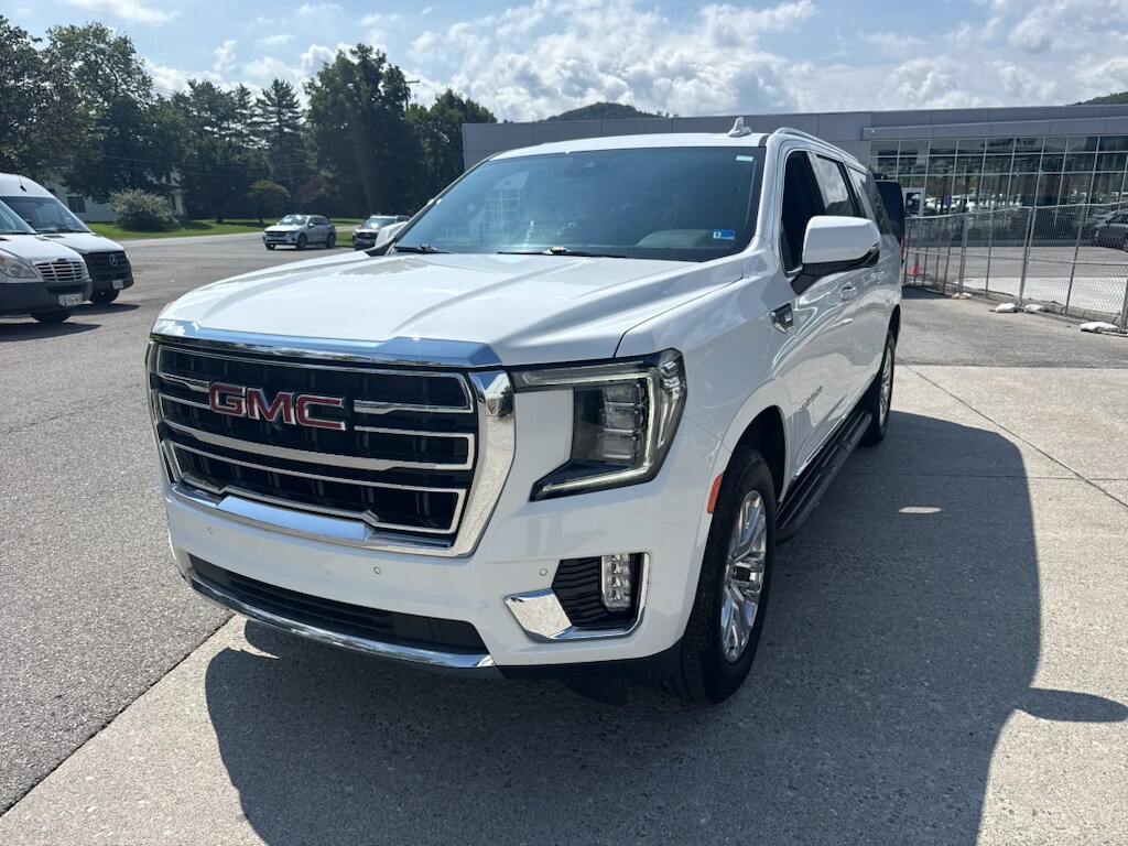 Used 2023 GMC Yukon XL SLT Sport Utility