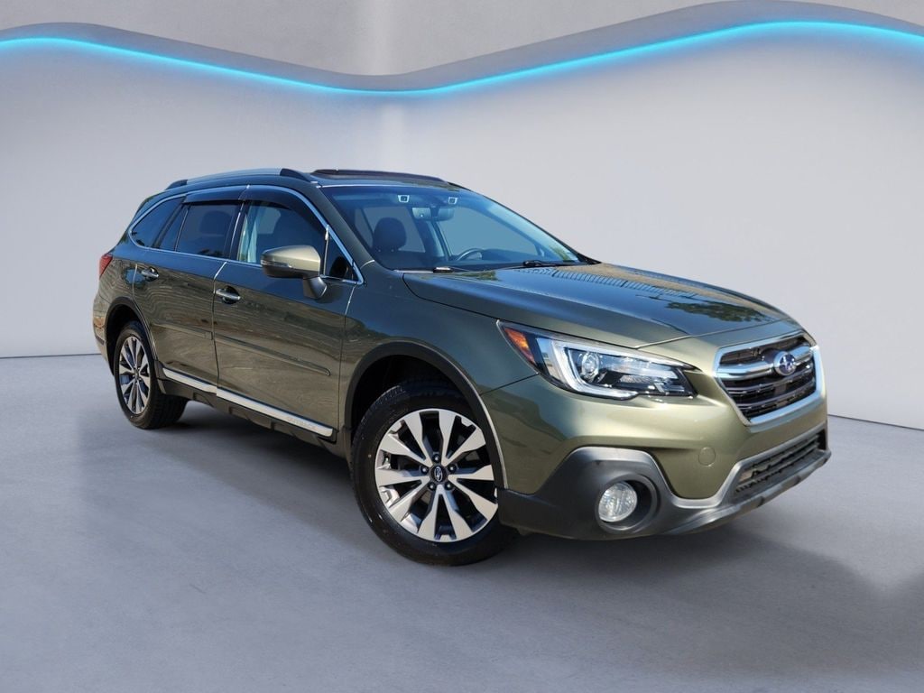 Used 2018 Subaru Outback Touring Sport Utility