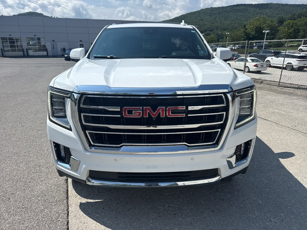 Used 2023 GMC Yukon XL SLT Sport Utility