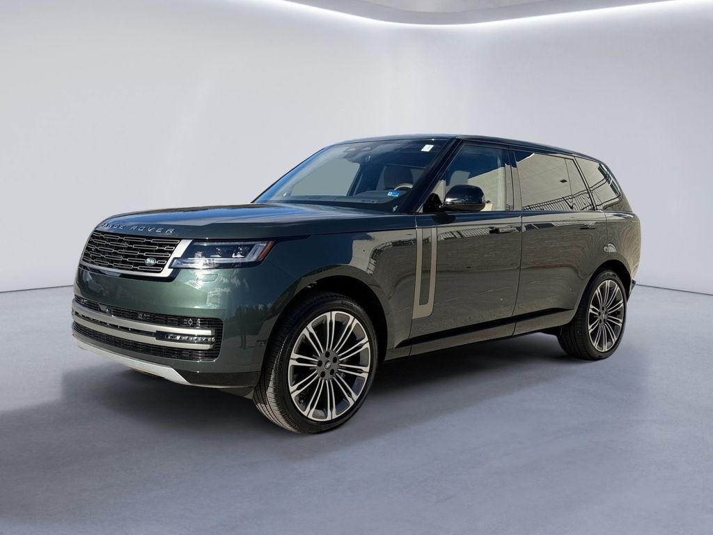 New 2025 Land Rover Range Rover SE SUV