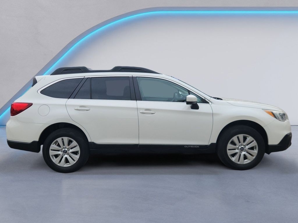 Used 2017 Subaru Outback Premium Sport Utility