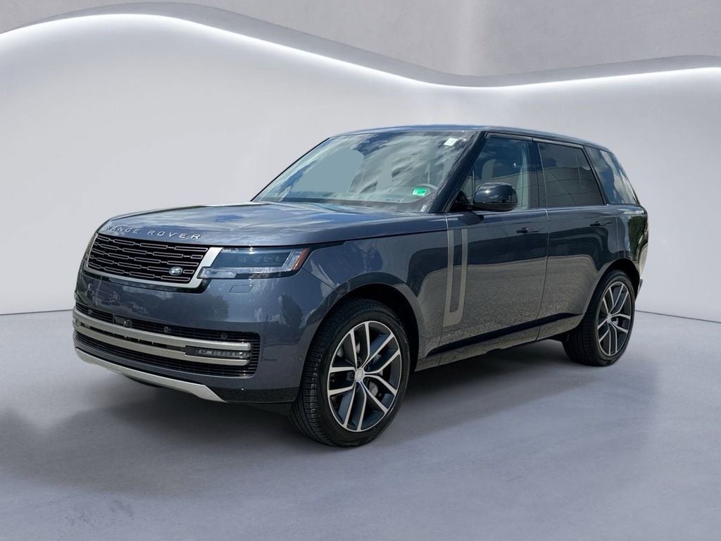2025 Land Rover Range Rover SE's photo