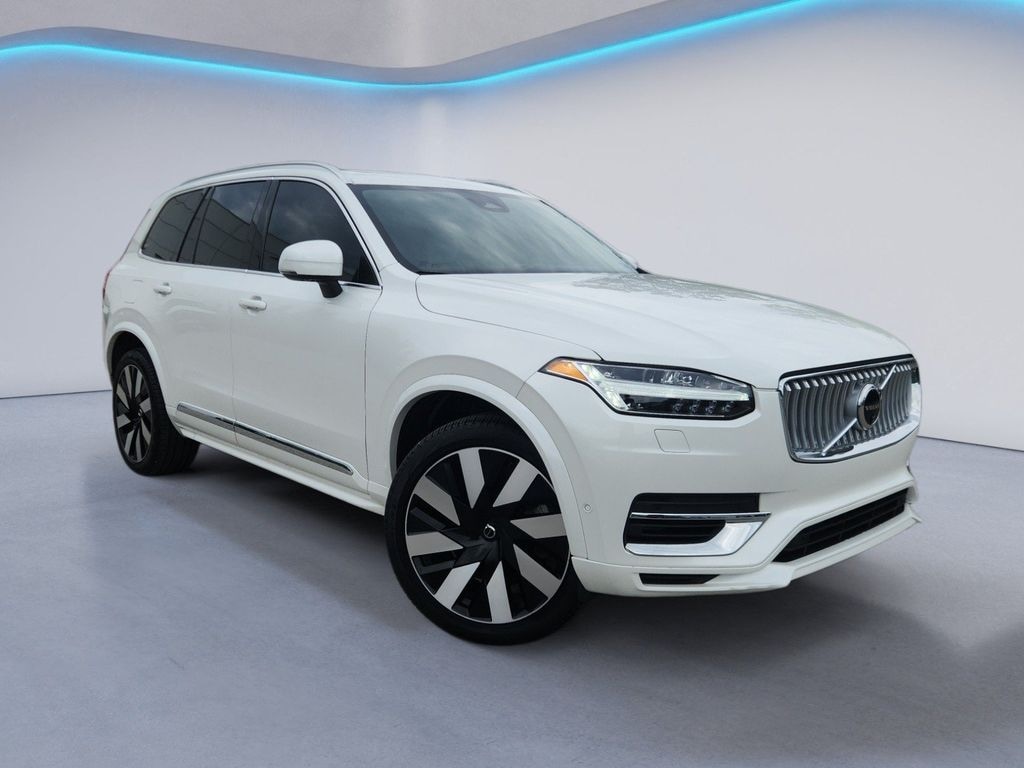Certified 2025 Volvo XC90 Plus Sport Utility