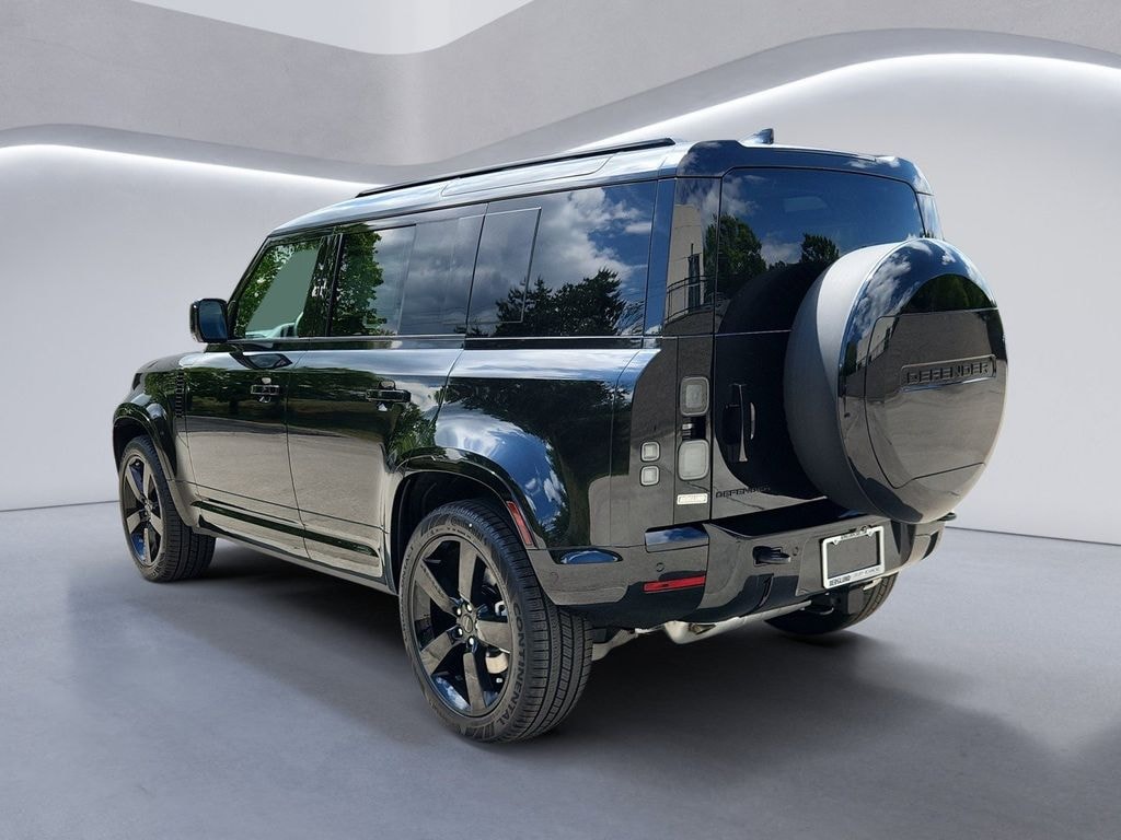 New 2026 Land Rover Defender 110 X-Dynamic SE SUV
