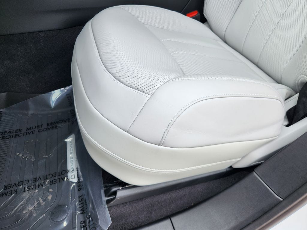 2026 Land Rover Range Rover Sport SE - Photo 17