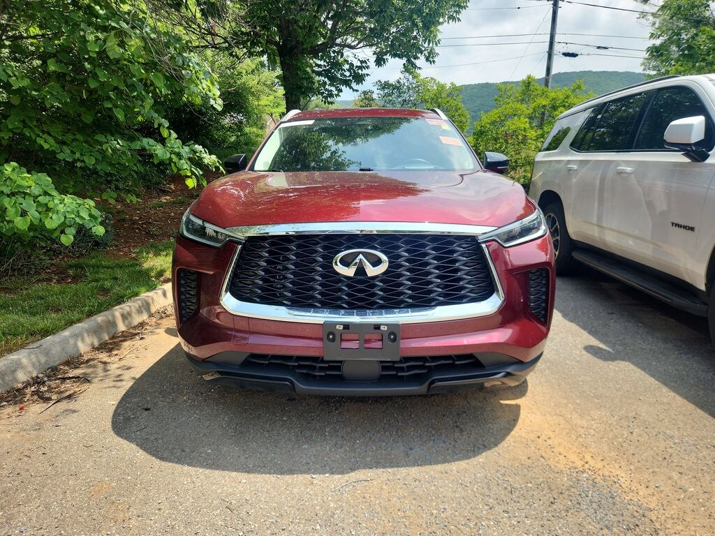 Used 2023 INFINITI QX60 Luxe Sport Utility