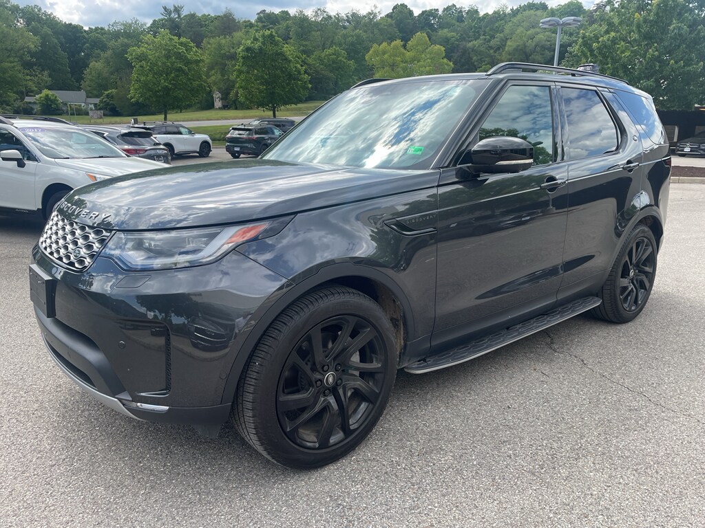 Certified 2025 Land Rover Discovery S Sport Utility