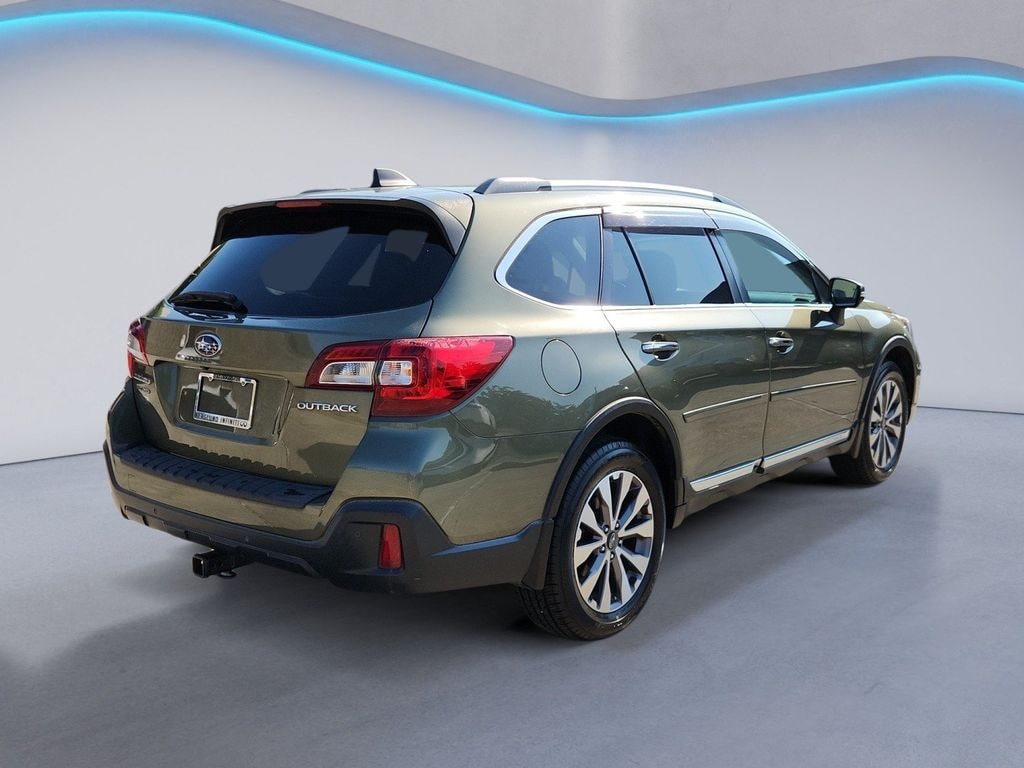 Used 2018 Subaru Outback Touring Sport Utility