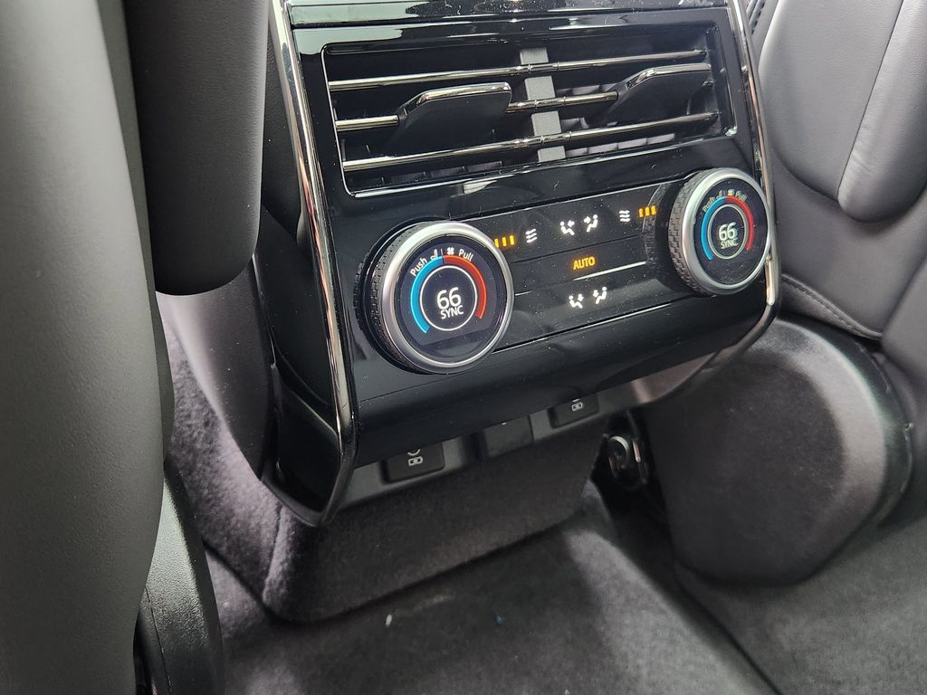 2026 Land Rover Range Rover Sport SE - Photo 12