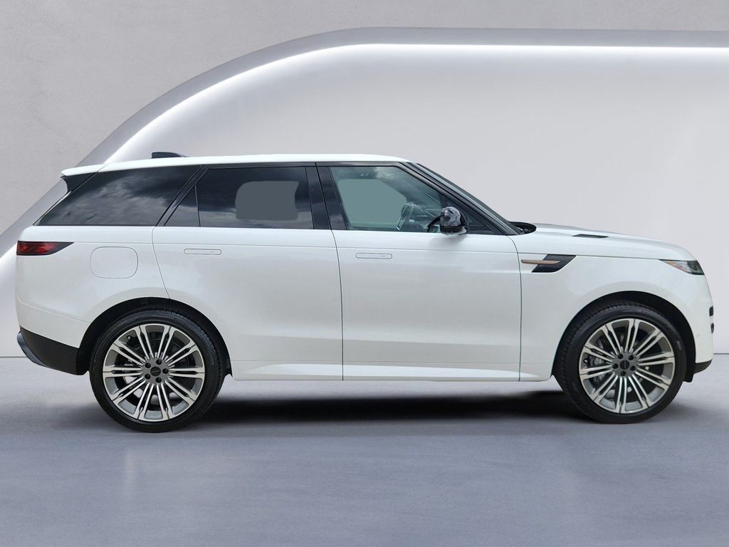 2026 Land Rover Range Rover Sport SE - Photo 6
