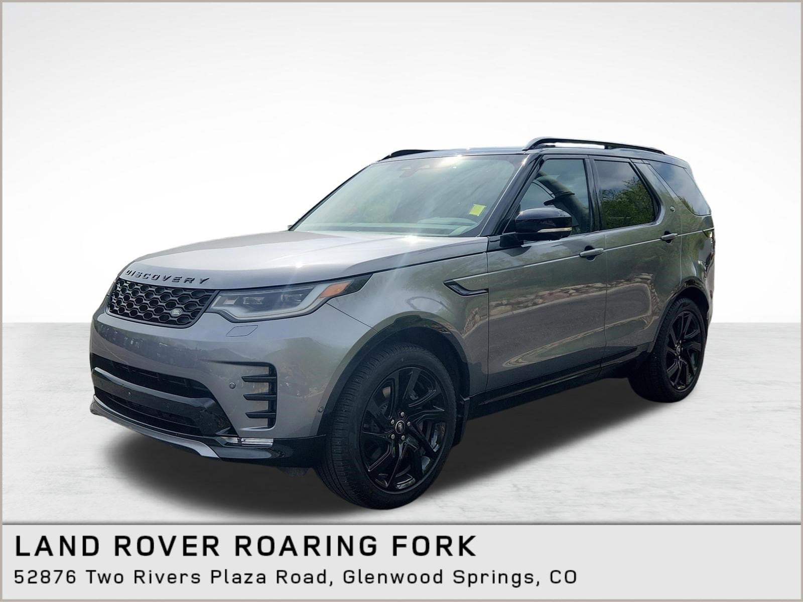 2025 Land Rover Discovery P300 Dynamic SE's photo