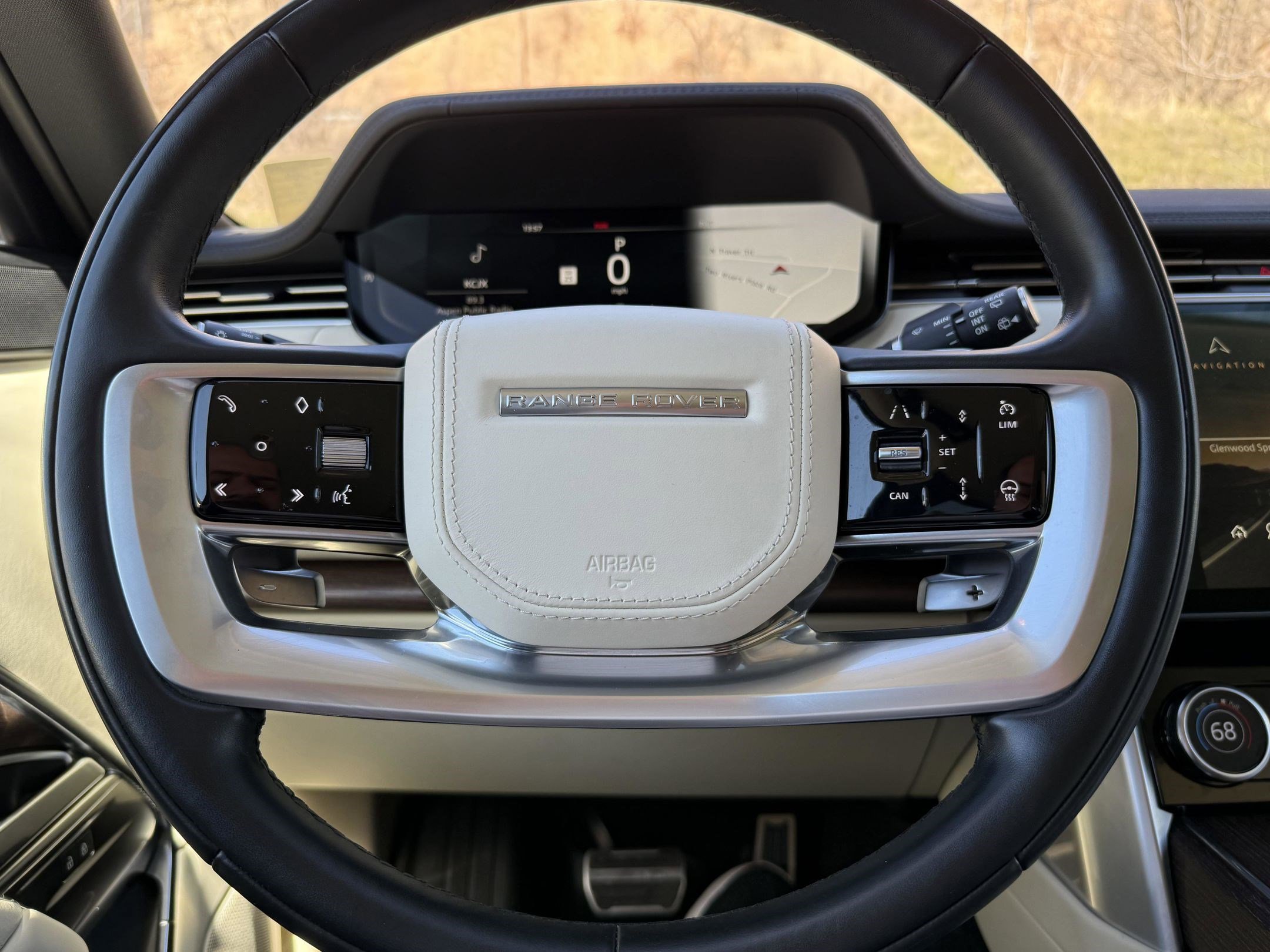 2023 Land Rover Range Rover SE - Photo 15