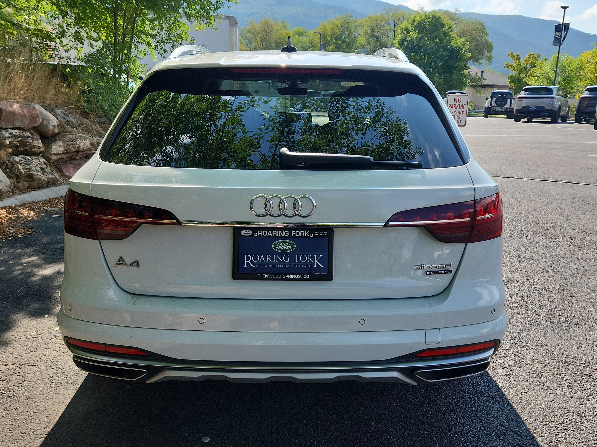 2022 Audi A4 Allroad Quattro Premium Plus photo 3
