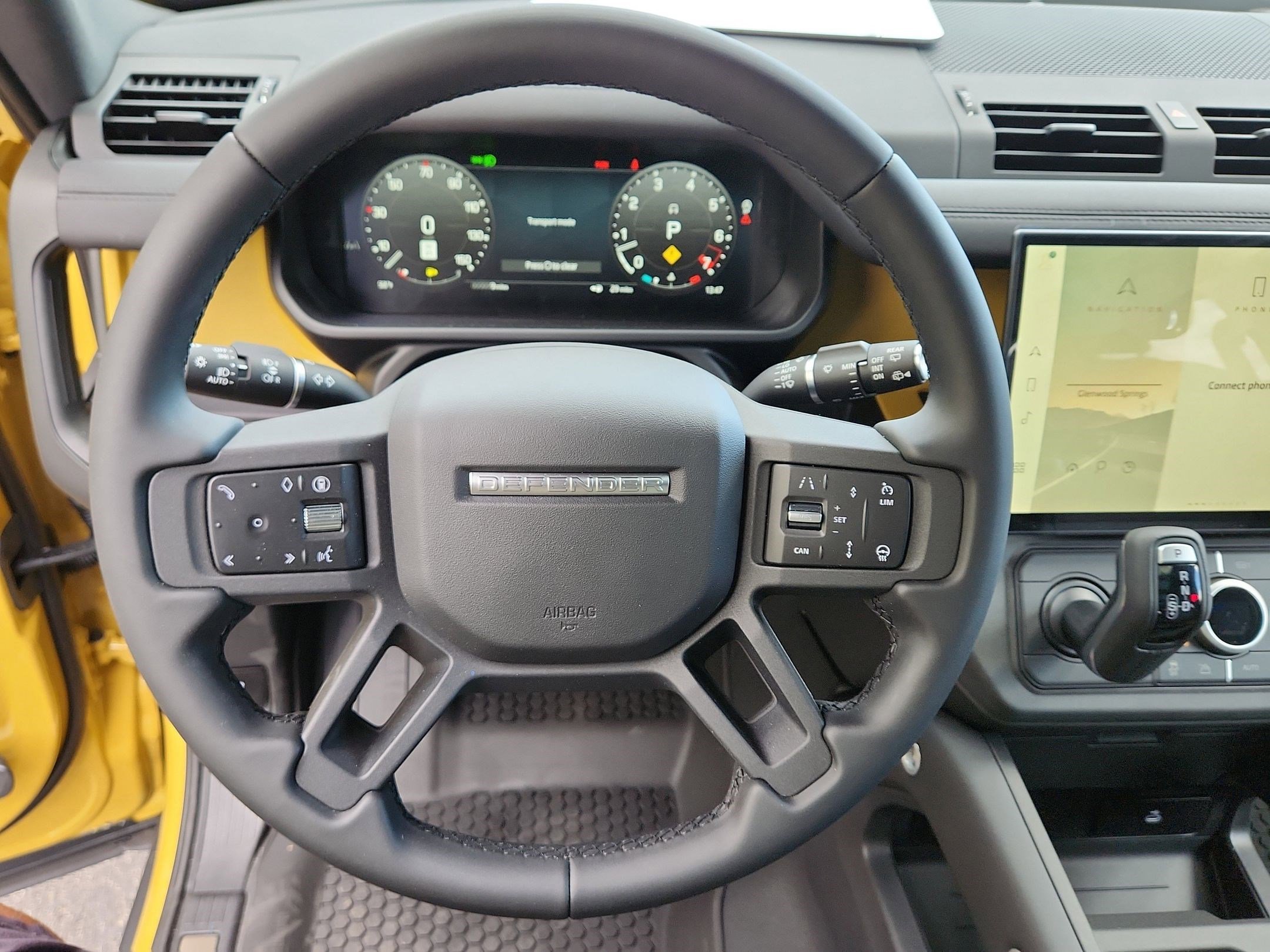 2026 Land Rover Defender Trophy Edition - Photo 24