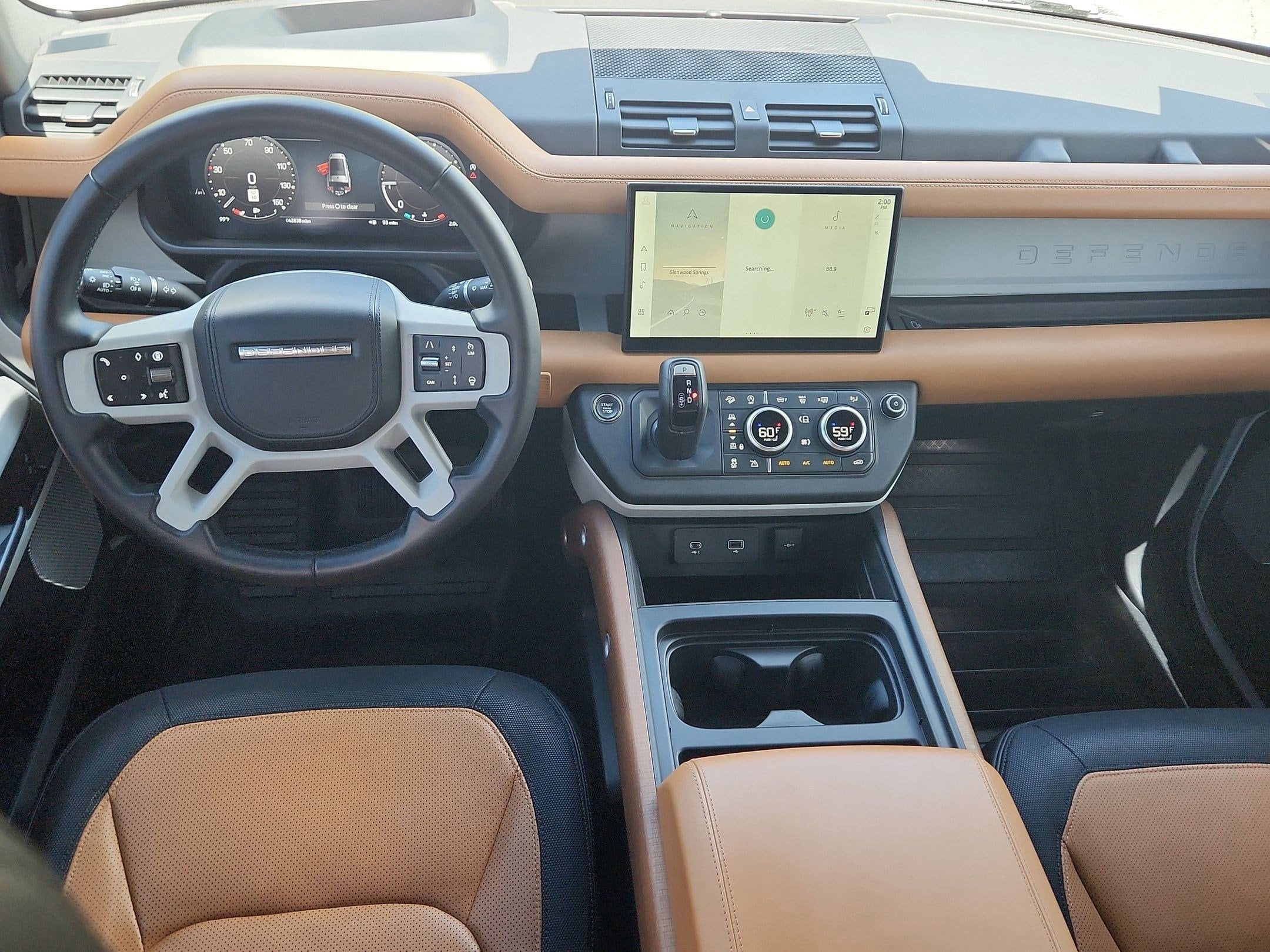 2024 Land Rover Defender X-Dynamic SE - Photo 12
