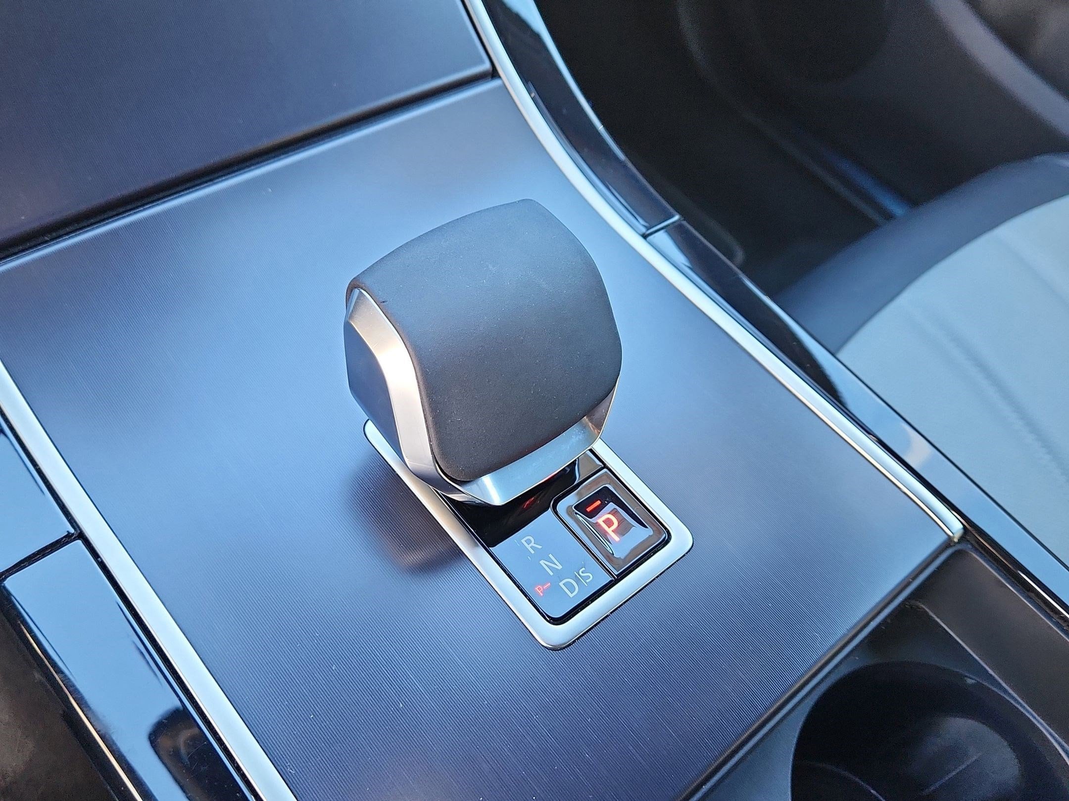 2026 Land Rover Range Rover Evoque Dynamic SE - Photo 24