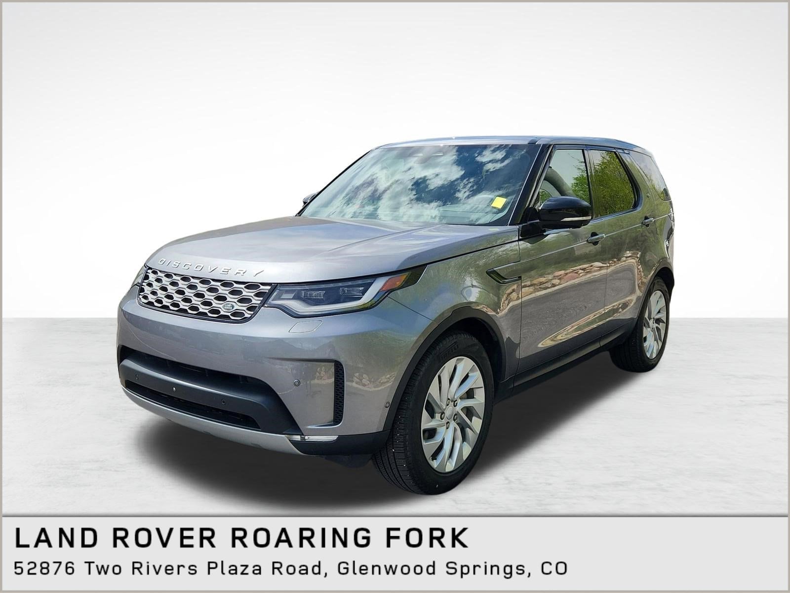 2025 Land Rover Discovery P300 S's photo
