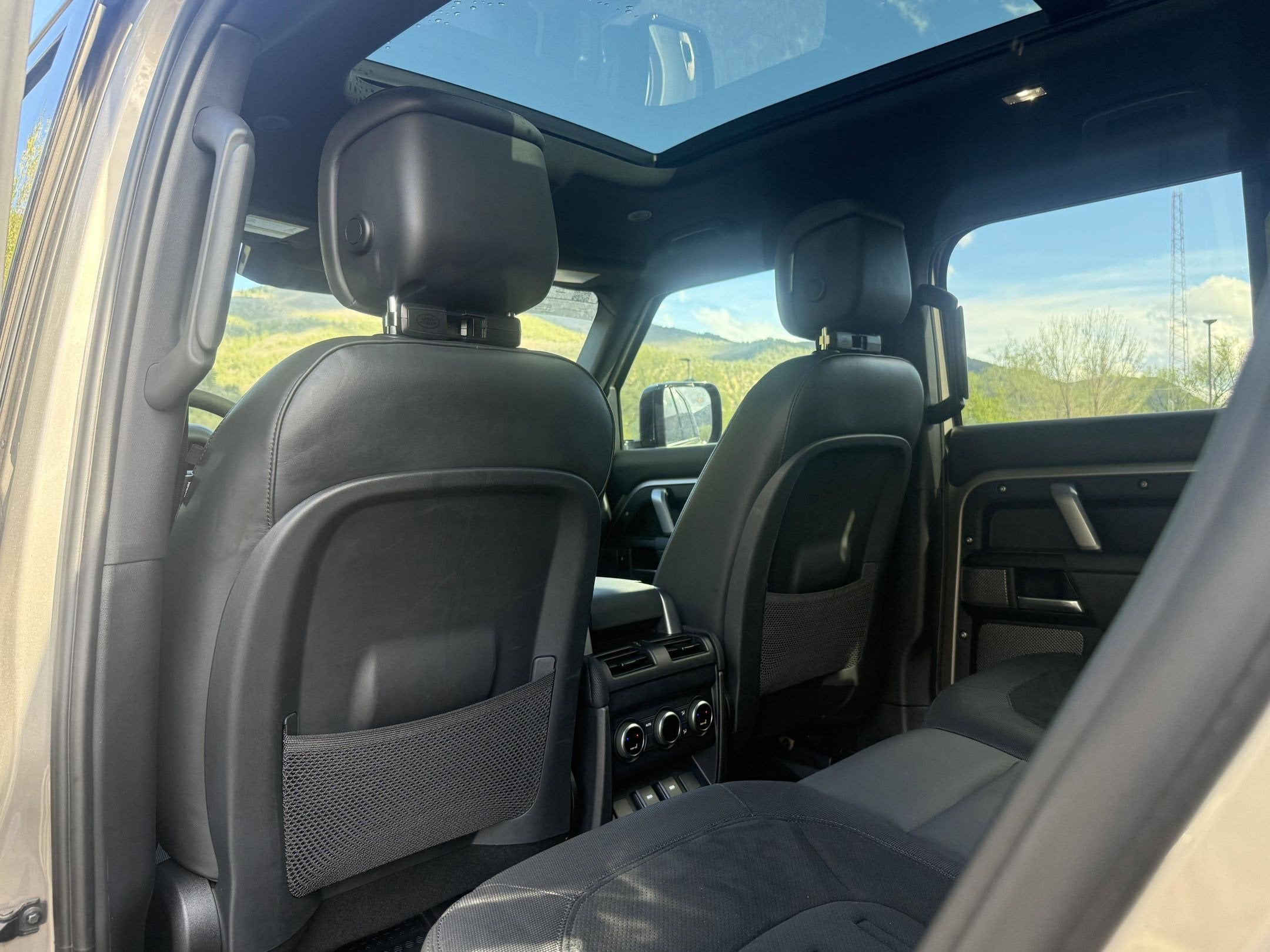 2023 Land Rover Defender V8 - Photo 34